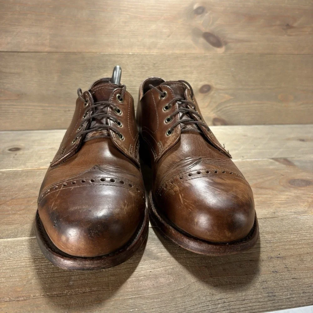 frye arkansas Mens size 9.5 shoes Brown Leather Cap Toe Brogue Oxfords